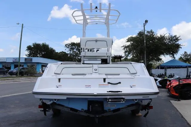 Slide: The Image of Yamaha 195 FSH Sport 2025 - 6