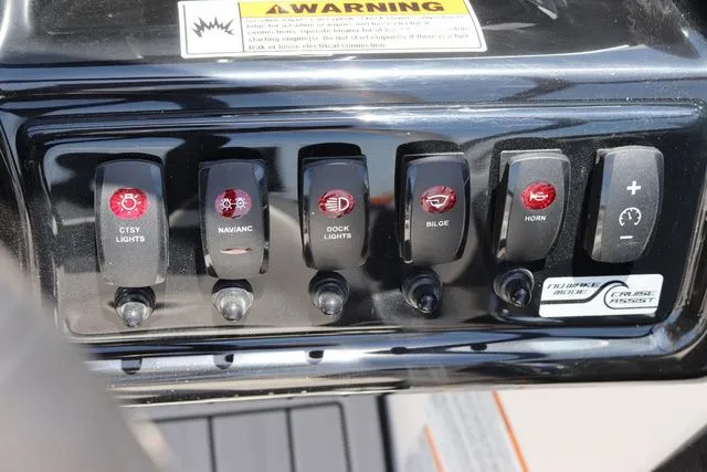 Slide: The Image of Yamaha 195S-BLACK-GALVANIZED 2025 - 19