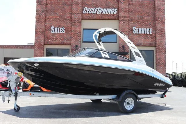 Slide: The Image of Yamaha 195S-BLACK-GALVANIZED 2025 - 2