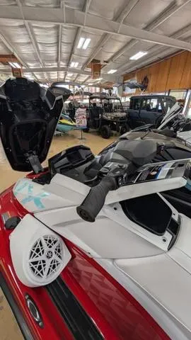 Slide: The Image of Yamaha VX 2025 - 5