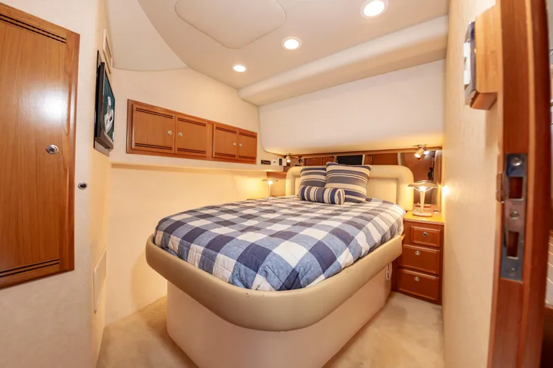Slide: The Image of Cabo 43 Flybridge 2008 - 39