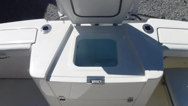 Slide: The Image of Pathfinder 2400 Open 2025 - 26