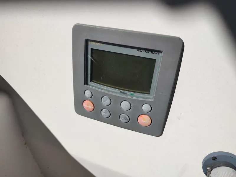 Slide: The Image of Autopilot control panel on a 1990 Catalina C-34 sailboat. - 19