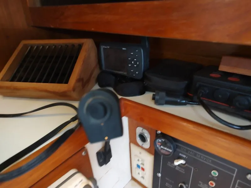 Slide: The Image of Catalina 34 1990 - 54