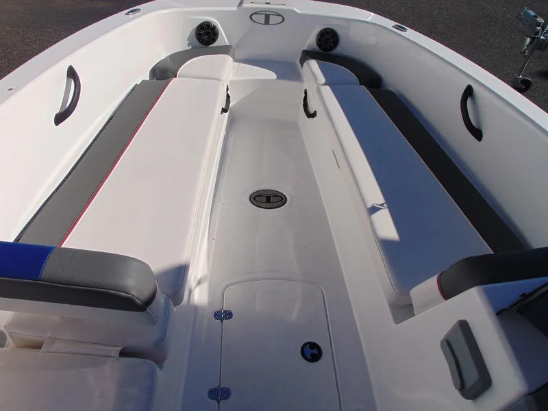 Slide: The Image of Tahoe T18 2023 - 10