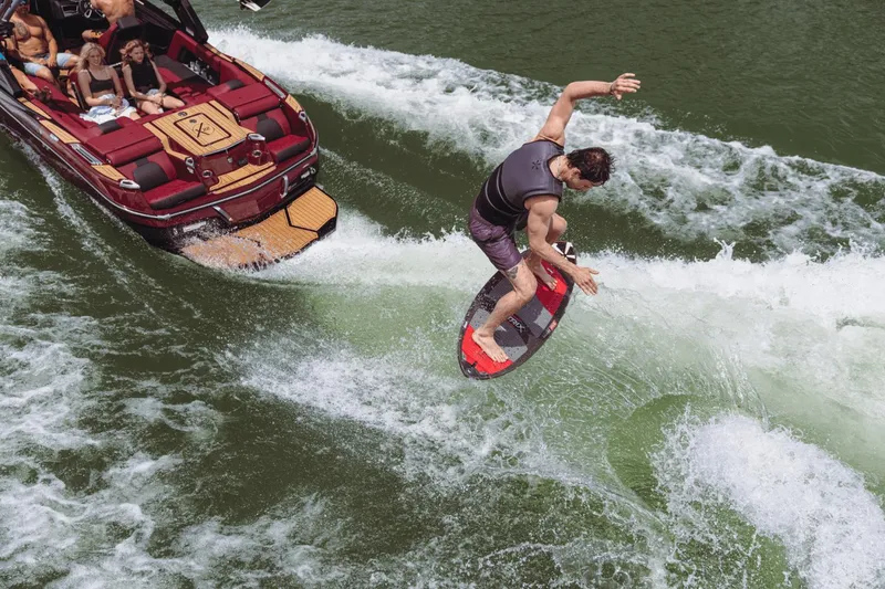 Slide: The Image of MasterCraft X22 2024 - 19