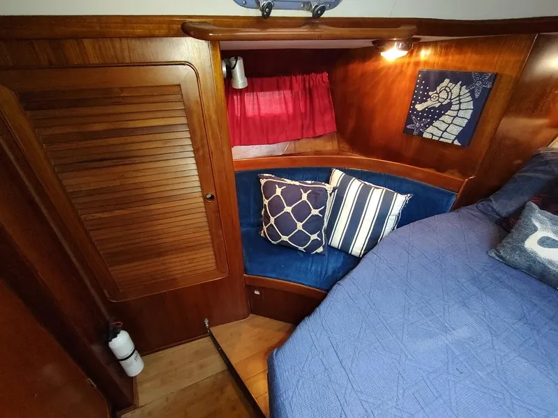 Slide: The Image of Hylas 46 1997 - 63