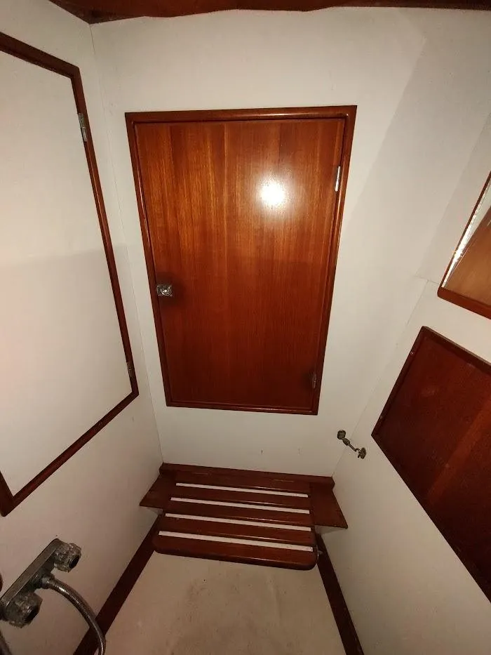 Slide: The Image of Hylas 46 1997 - 95