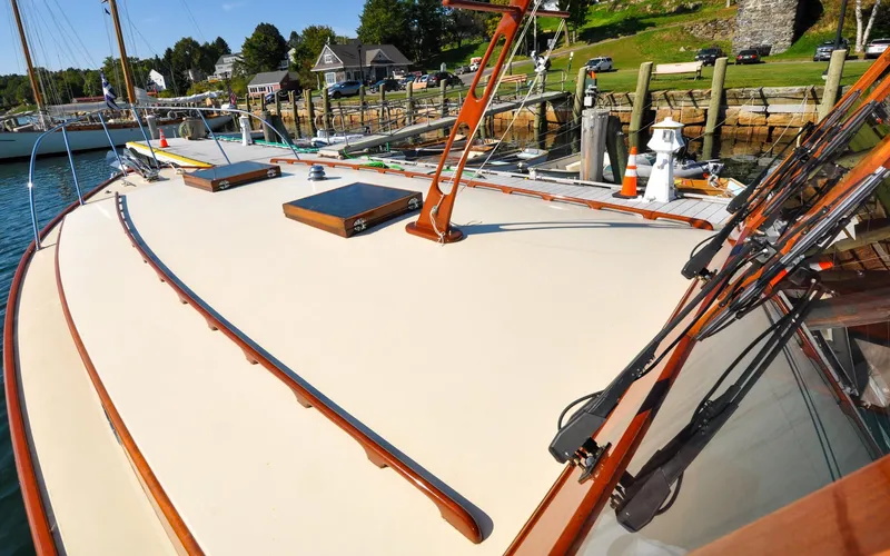 Slide: The Image of Bunker and Ellis - Aleria - Coachroof - 19