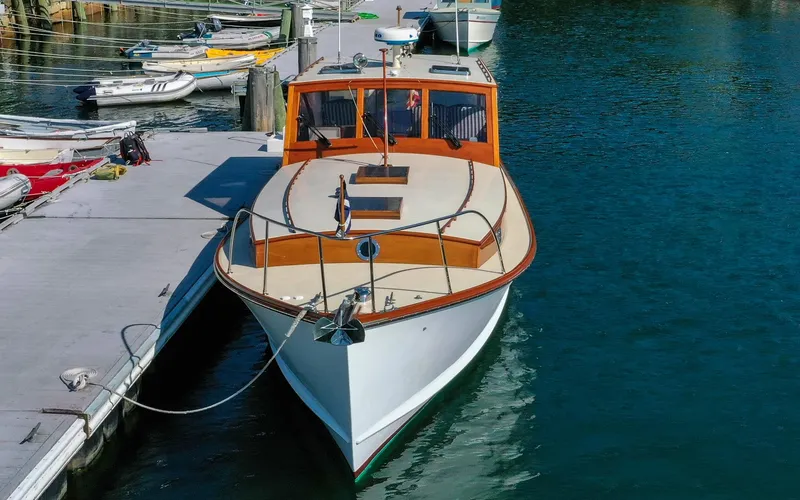 Slide: The Image of Bunker and Ellis - Aleria - 7