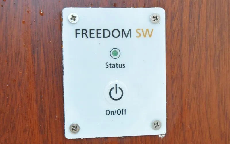 Slide: The Image of Bunker and Ellis - Aleria - Salon - Remote Panel for Inverter/Charger - 95