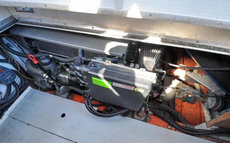 Slide: The Image of Bunker and Ellis - Aleria - Engine Room - Starboard Engine - 99