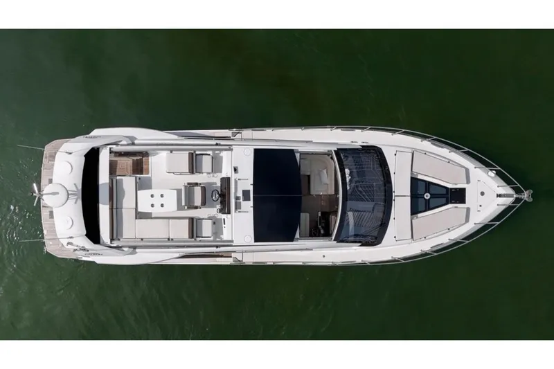 Slide: The Image of Galeon 510 Sky 2020 - 21