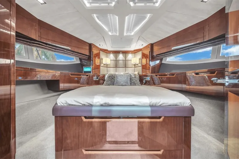 Slide: The Image of Galeon 510 Sky 2020 - 59