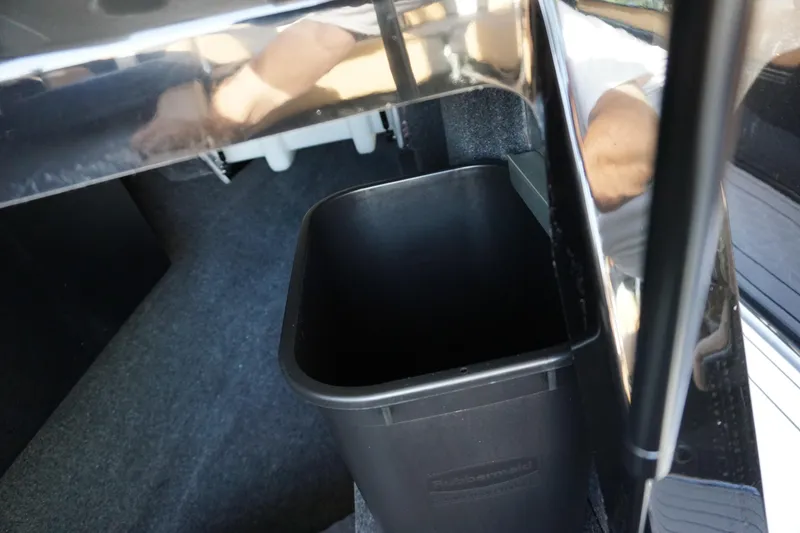 Slide: The Image of MasterCraft XT23 - 6K Rebate Eligible 2025 - 19