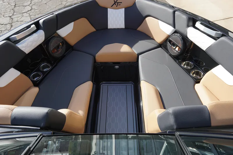 Slide: The Image of MasterCraft XT23 - 6K Rebate Eligible 2025 - 33