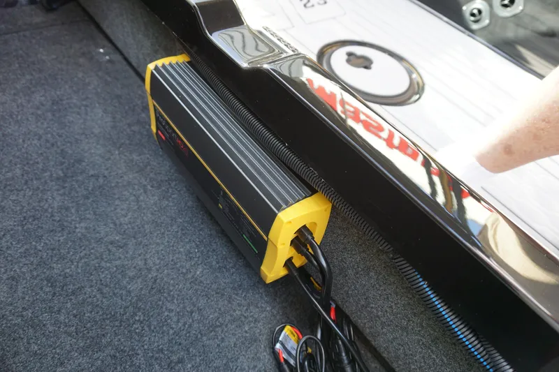 Slide: The Image of MasterCraft XT23 - 6K Rebate Eligible 2025 - 41