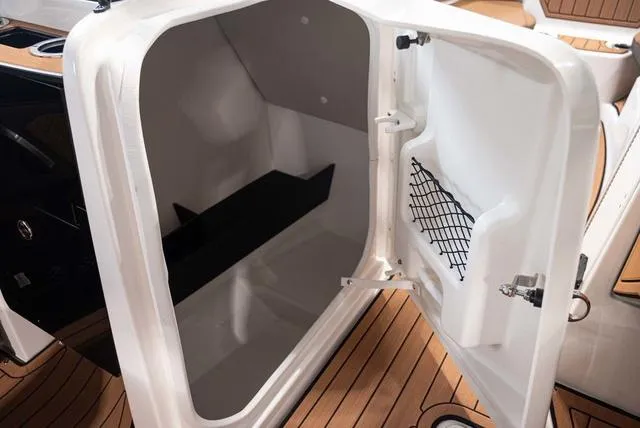 Slide: The Image of Yamaha 252SE 2025 - 19