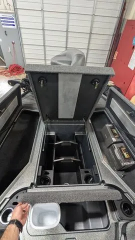 Slide: The Image of Nitro Z18 2025 - 11