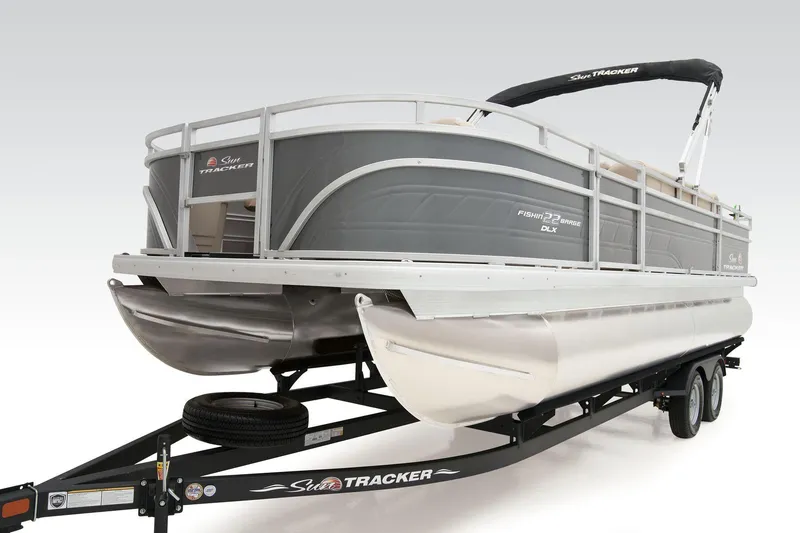 Slide: The Image of Sun Tracker Fishin' Barge 22 DLX 2025 - 16