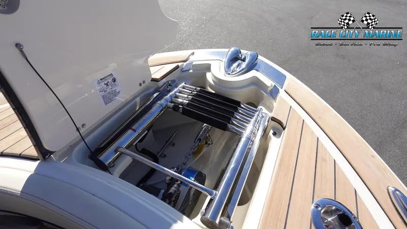 Slide: The Image of Chris-Craft 28GT 2025 - 50