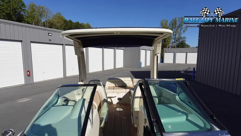 Slide: The Image of Chris-Craft 28GT 2025 - 51