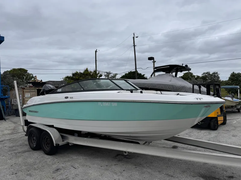 Slide: The Image of Monterey M-225 2020 - 8