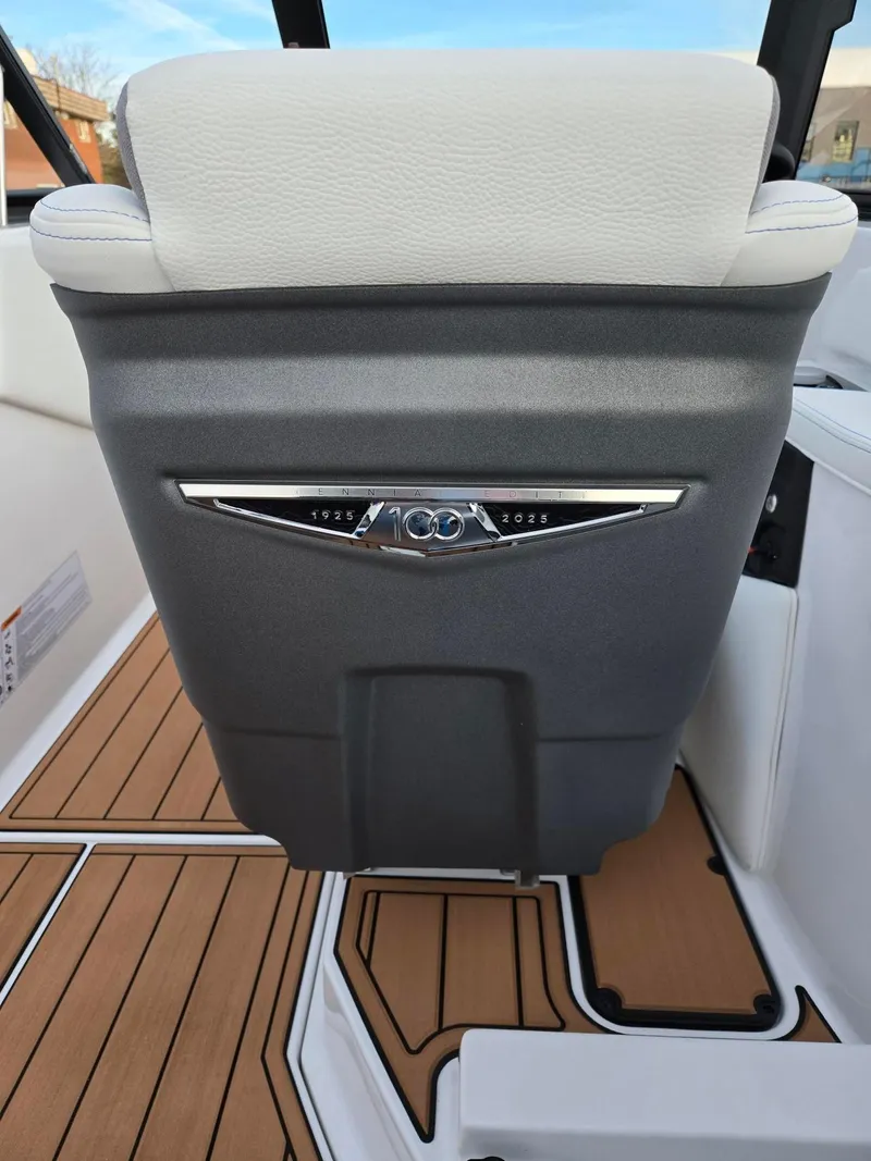 Slide: The Image of Nautique GS22 2025 - 19