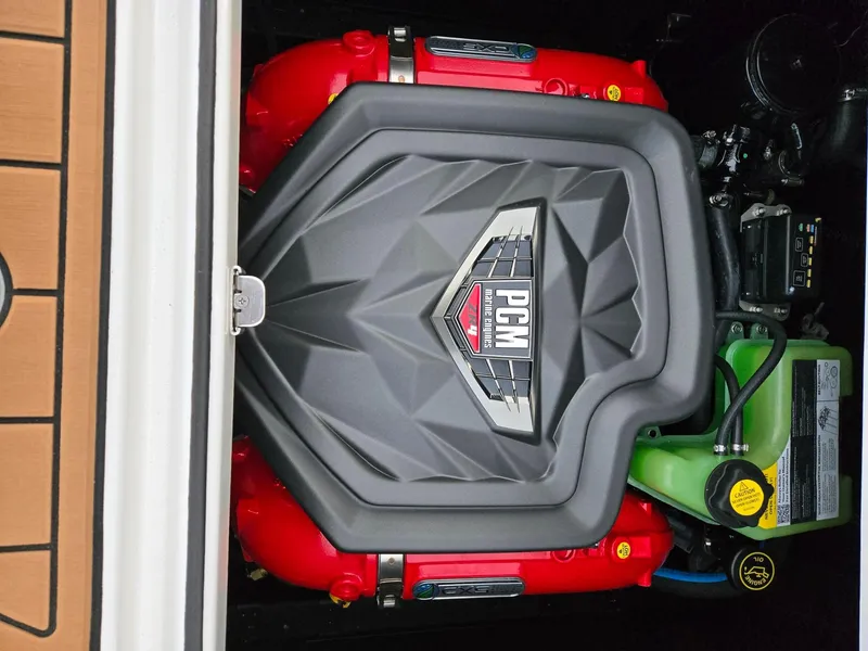 Slide: The Image of Nautique GS22 2025 - 38