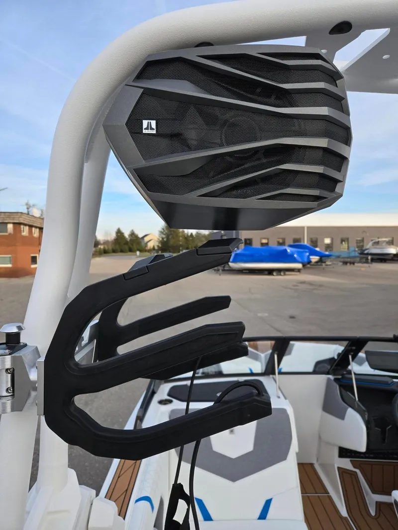 Slide: The Image of Nautique GS22 2025 - 39