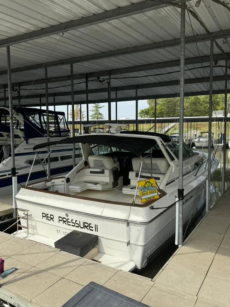 Slide: The Image of Sea Ray 39 1989 - 59