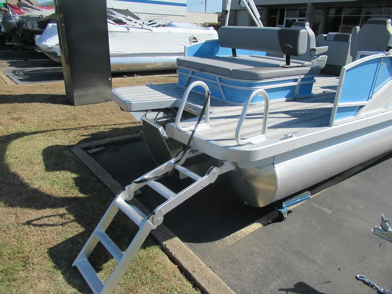 Slide: The Image of Bennington 22 SSB 2025 - 6