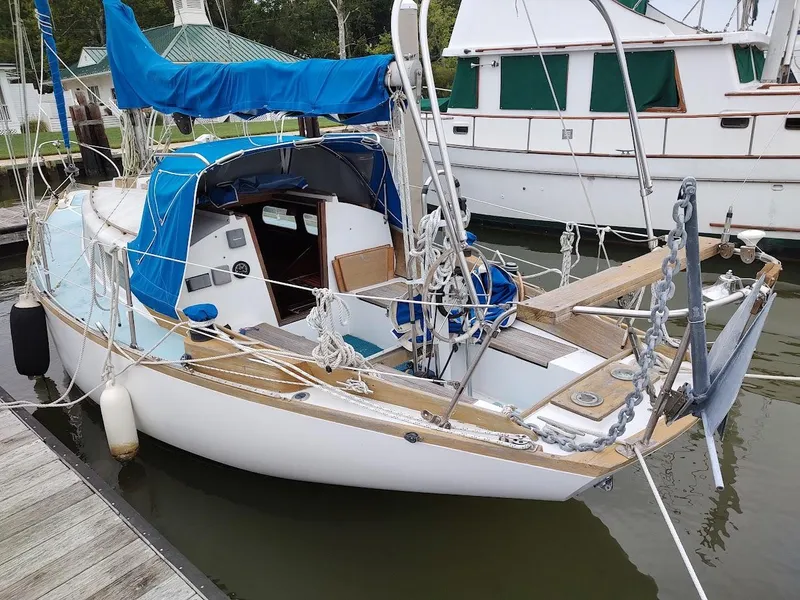 Slide: The Image of Cape Dory Cape 30 1972 - 3