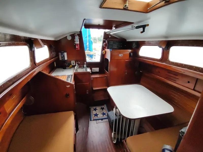 Slide: The Image of Cape Dory Cape 30 1972 - 33