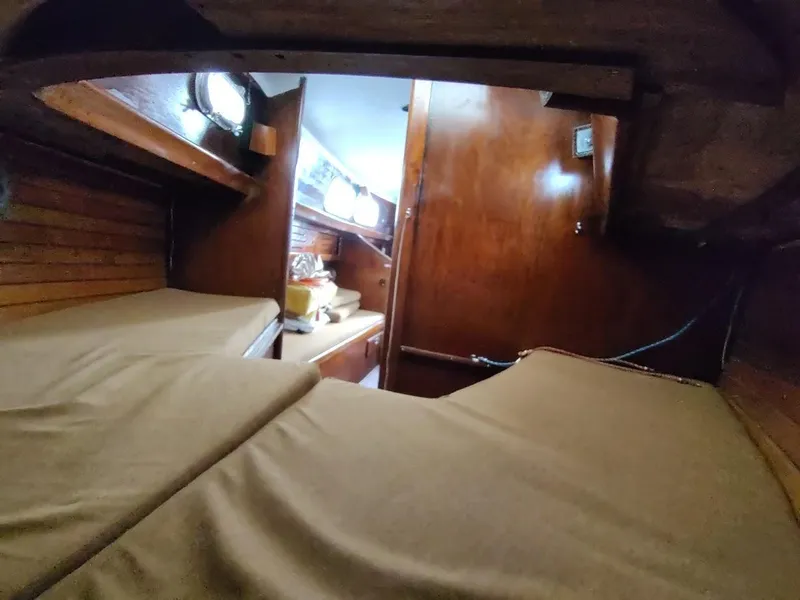 Slide: The Image of Cape Dory Cape 30 1972 - 61