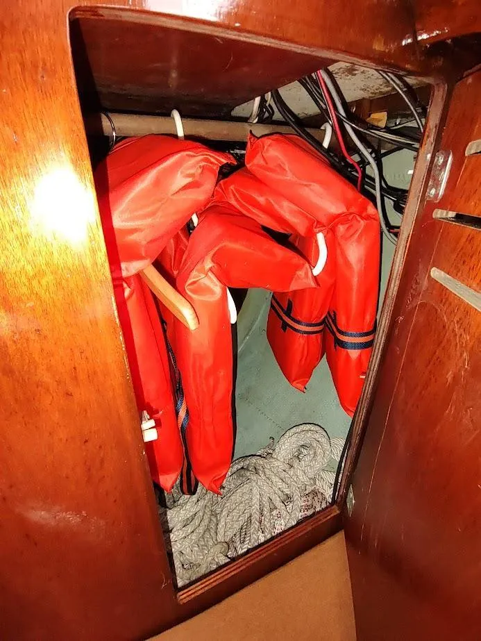 Slide: The Image of Cape Dory Cape 30 1972 - 72