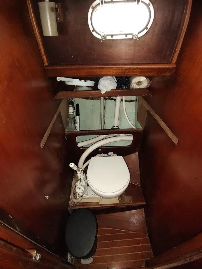 Slide: The Image of Cape Dory Cape 30 1972 - 73