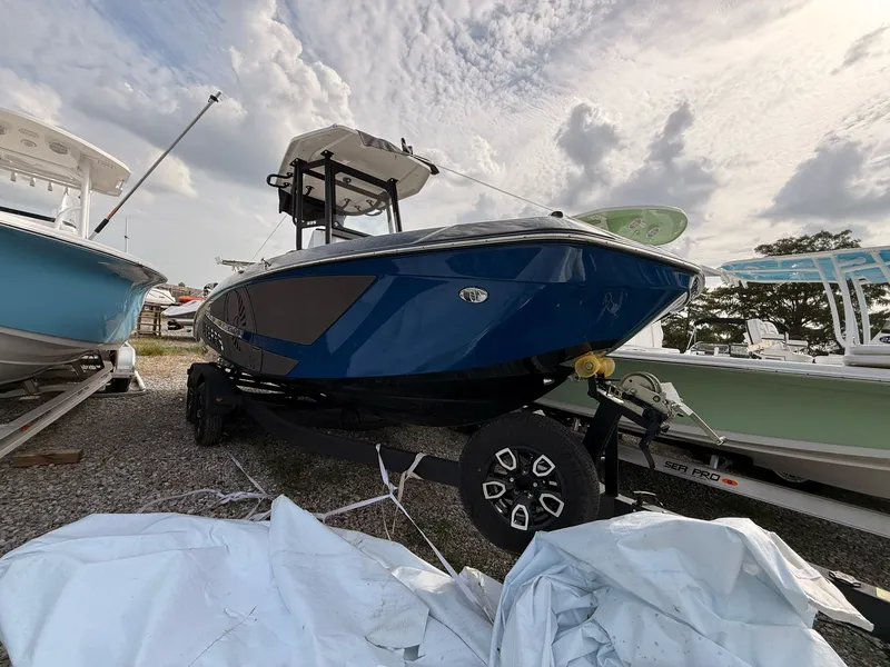 Slide: The Image of Scarab 235 Open LX Wake 2025 - 5