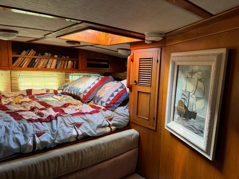 Slide: The Image of Transpacific Marine Ketch 1984 - 110