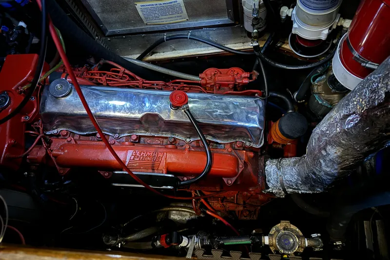 Slide: The Image of Transpacific Marine Ketch 1984 - 120