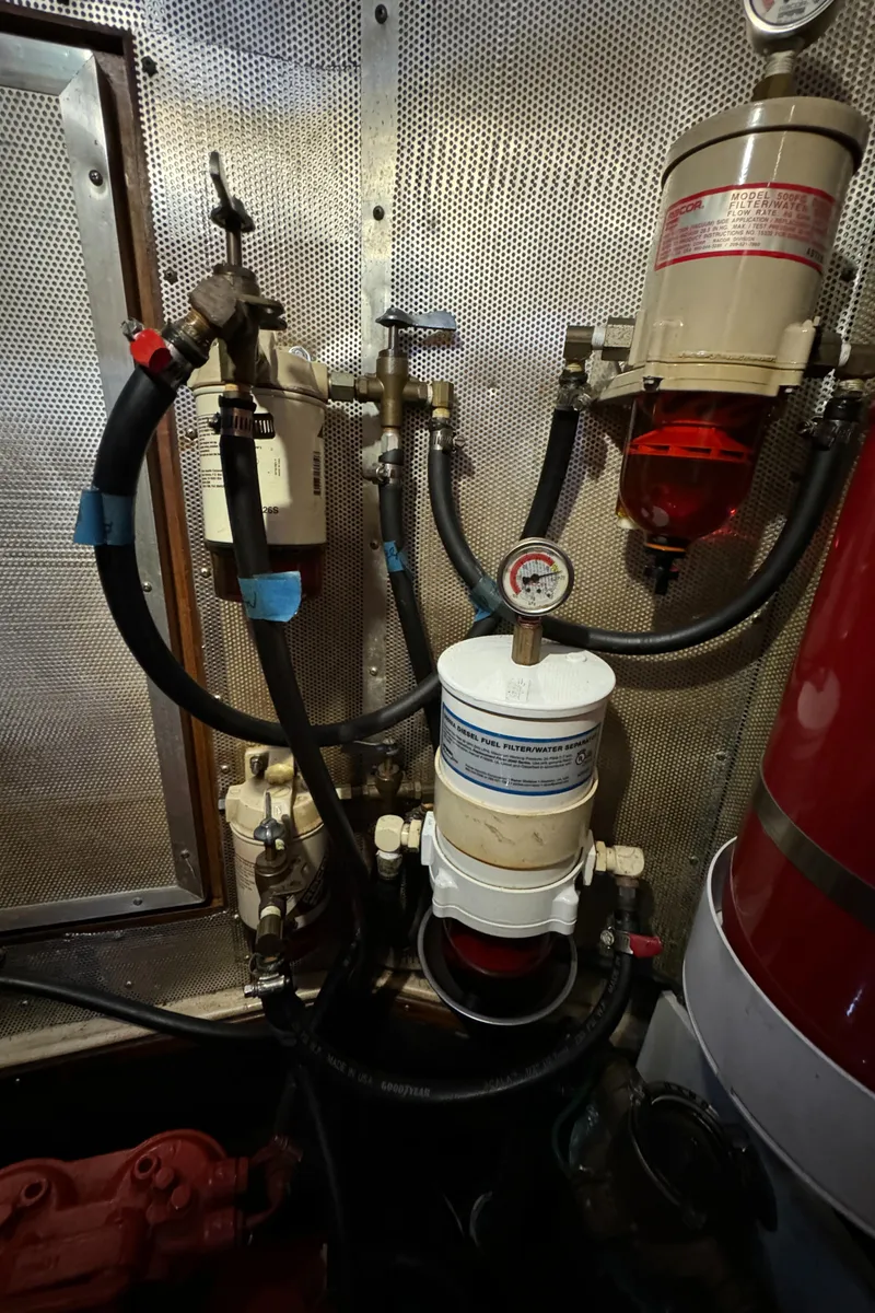 Slide: The Image of Transpacific Marine Ketch 1984 - 123