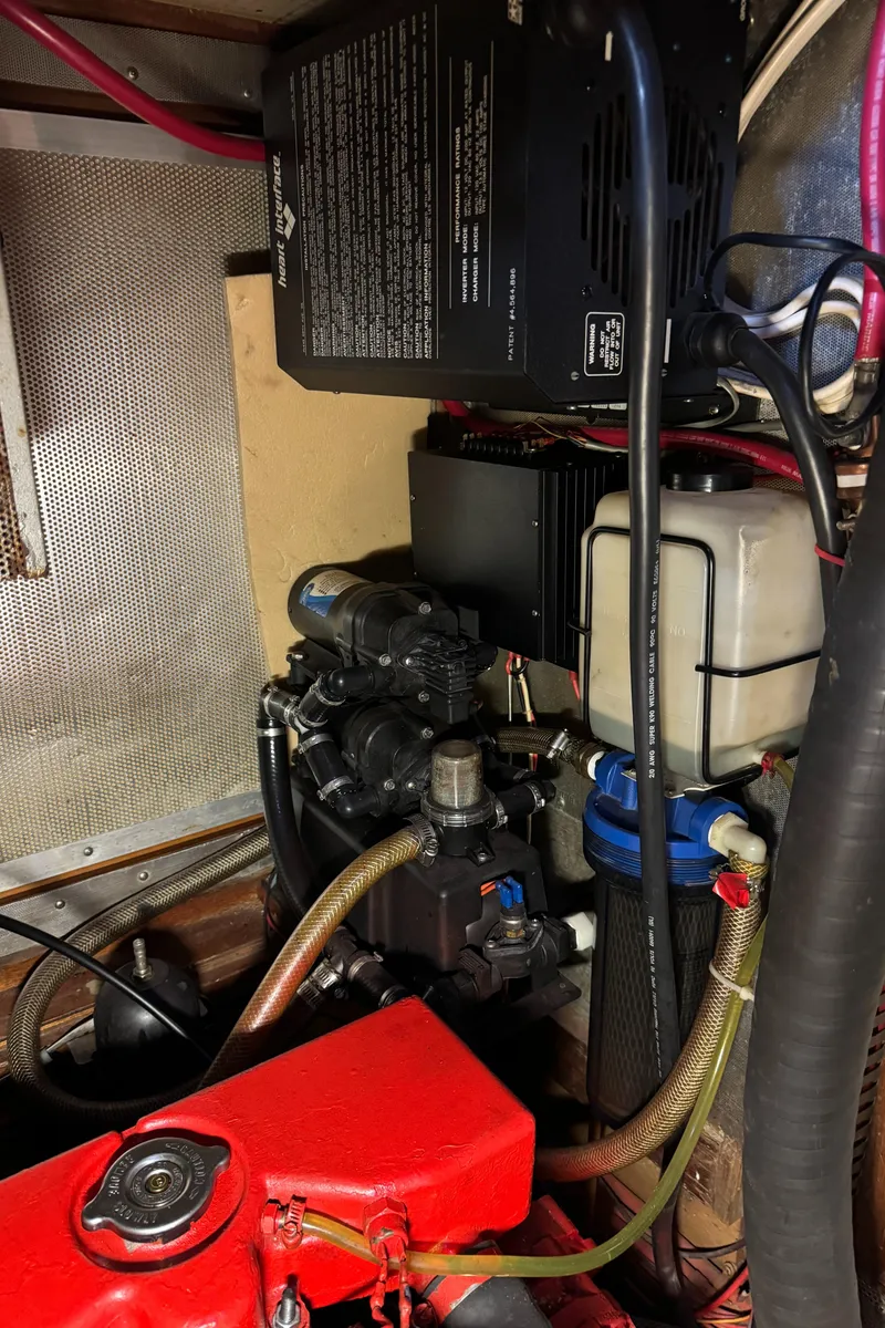 Slide: The Image of Transpacific Marine Ketch 1984 - 124