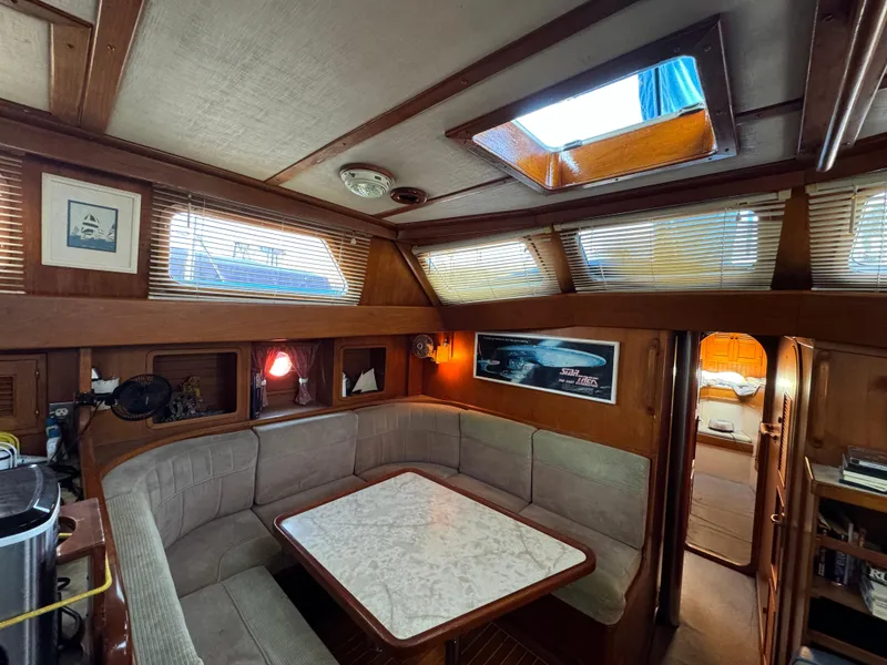 Slide: The Image of Transpacific Marine Ketch 1984 - 54