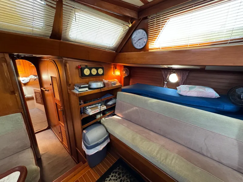 Slide: The Image of Transpacific Marine Ketch 1984 - 58