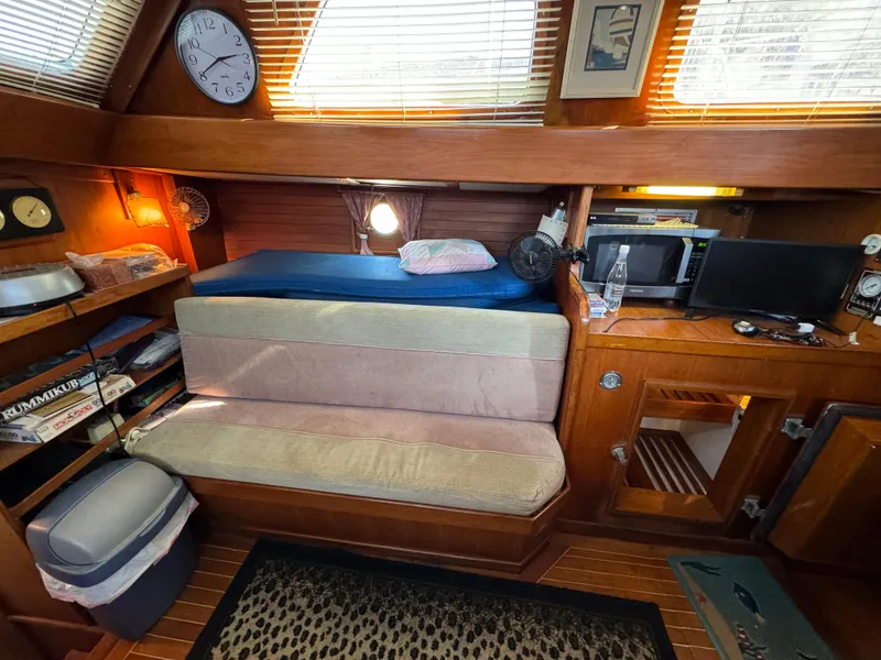 Slide: The Image of Transpacific Marine Ketch 1984 - 59