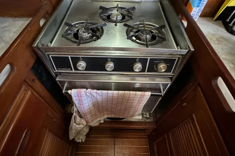 Slide: The Image of Transpacific Marine Ketch 1984 - 66