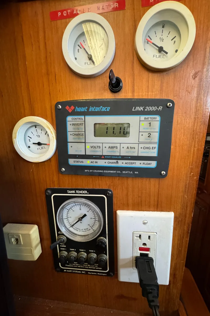 Slide: The Image of Transpacific Marine Ketch 1984 - 70