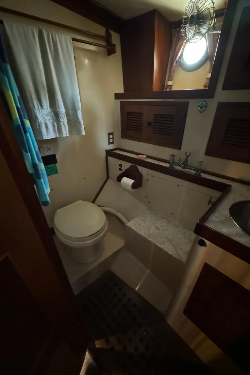 Slide: The Image of Transpacific Marine Ketch 1984 - 72