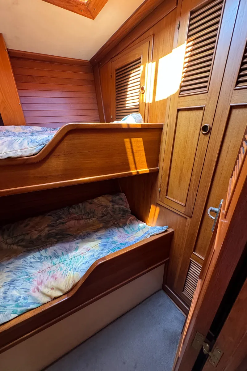 Slide: The Image of Transpacific Marine Ketch 1984 - 75