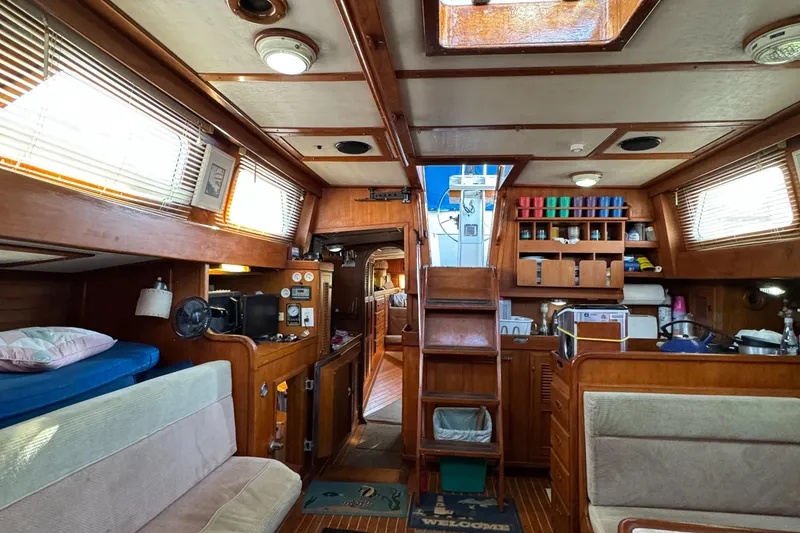 Slide: The Image of Transpacific Marine Ketch 1984 - 87